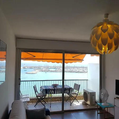 Etoile De * マントン